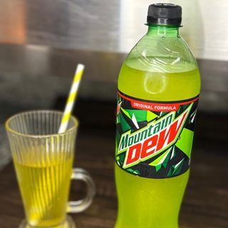 Mountain Dew 850ml 