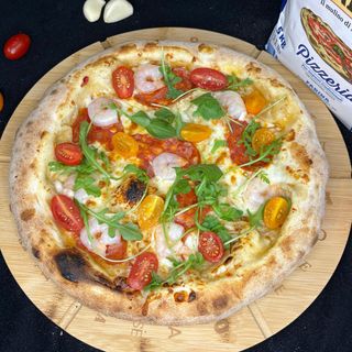 PIZZA BOJOWA KREWETKA 30CM