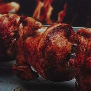 Cały kurczak z rożna 