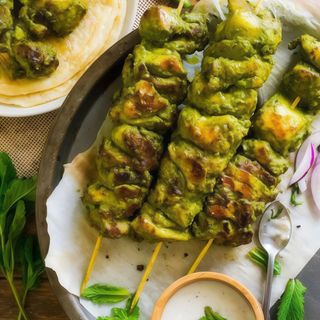 CHICKEN HARIYALI TIKKA 8 szt.