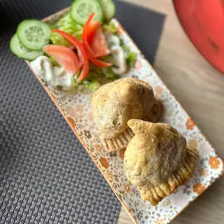 CHICKEN SAMOSA (2 szt.)