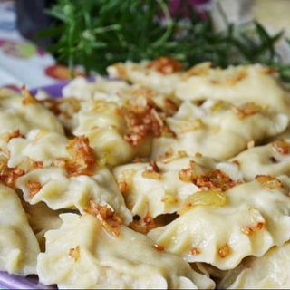 Talerz pierogów mix 12 szt.