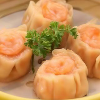 Pierogi smażone xiumai owoce morza 