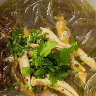 Rosół z makaro i kurczak