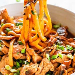 Makaron udon z owoce morza 600 gr.