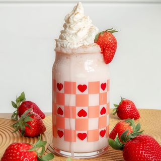 SHAKE LODOWY Z BITĄ ŚMIETANĄ