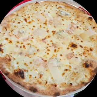 pizza quattro