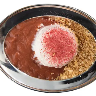 Panna cotta z rabarbarem