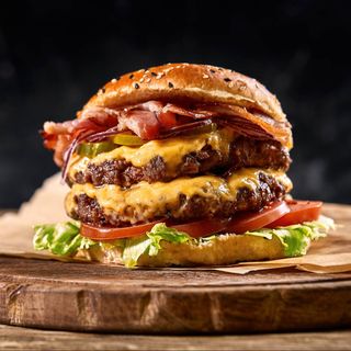 XXL Cheeese Burger