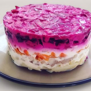 Śledź pod pierzynką (szuba) 300g