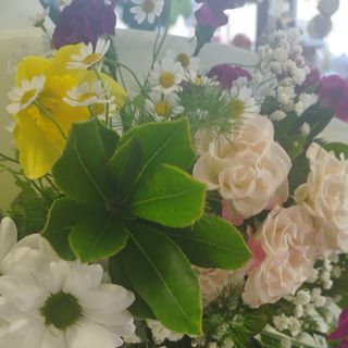 Bukiet z kwiatów mieszanych kolorowy