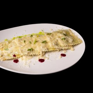 Ravioli ze szpinakiem i ricottą