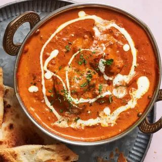 Butter Chicken + (Ryż / butter naan)
