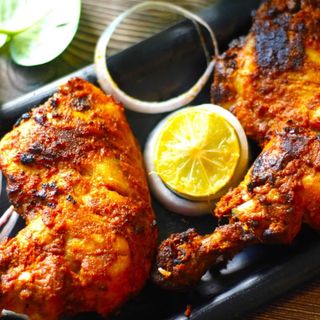 Chicken Tandoori + Naan Maślany