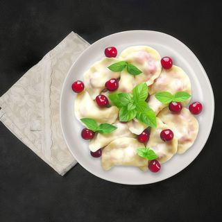 Pierogi z wiśniami (10szt.)