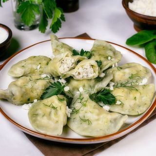 Pierogi ze szpinakiem i serem (10szt.)