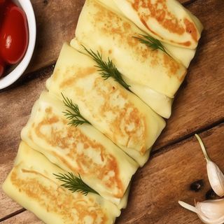 Naleśniki z mięsem – 3 szt. / ok. 250–300g.