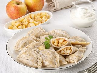 Nowość! Pierogi z jabłkami (10 szt.)