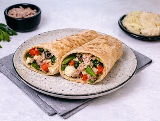 NEW!!  Lawasz z tuńczykiem, warzywami i serem tofu