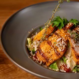 Z kurczakiem grillowanym 350g