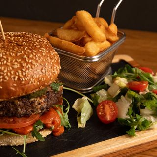 Burger z szarpaną wieprzowiną 550g