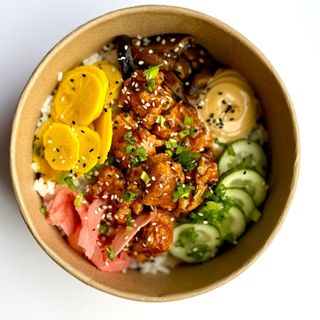 Orange chicken bowl