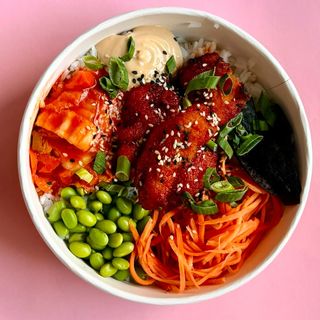 Kalafior fake “chicken” bowl