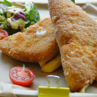 Smażony ser z tatarską omacką