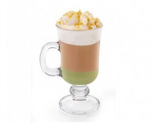 Kawa Latte z Kremem Pistacjowym i Bitą Śmietaną (200 ml)