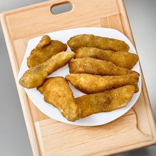 Paluszki z pstrąga panierowane