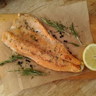 Filet z Pstrąga pieczony 