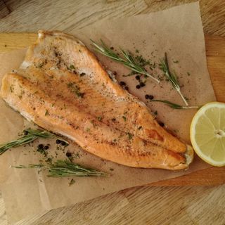 Filet z Palii alpejskiej pieczony 