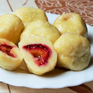 Knedle ze śliwkami
