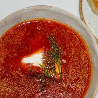 Barszcz ukraiński z mięsem