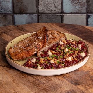 Beef steak tartare