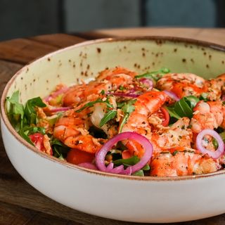 Sałatka z krewetkami