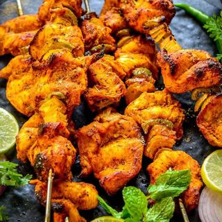 CHICKEN 3 IN 1 TIKKA 8 szt.