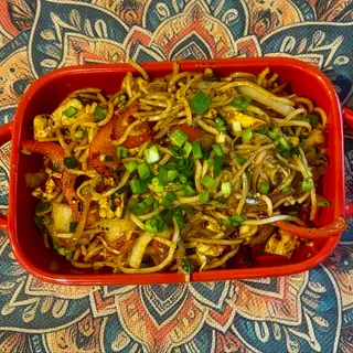 CHICKEN NOODLES