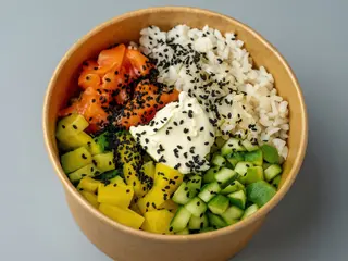 Bowl łosoś 200g