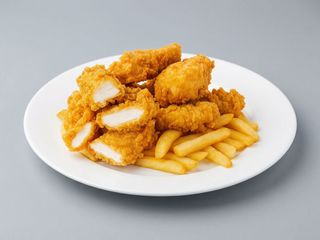 3 polędwiczki z kurczaka + frytkami