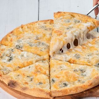 Pizza 4 sery 33 sm