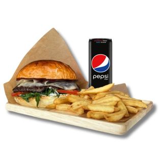 Burger Cranberry Scamorza w zestwaie