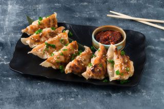 Gyoza z kurczakiem (8 szt.)