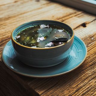 Miso Shiru (tofu, wakame)