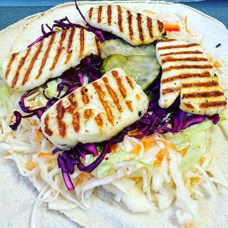 Halloumi Pita Wegetariańska