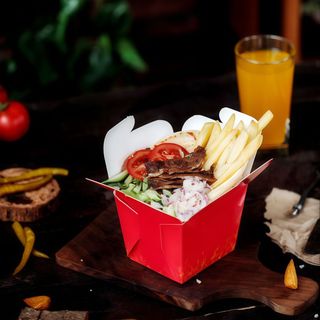 Duży Box z Surówką