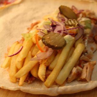 Tortilla, pita z sosem serowym amerykańska