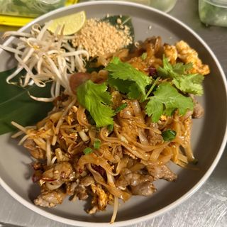 Pad thai mutton