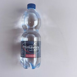 woda gazowana