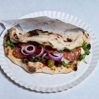 Kanapka salami napoli